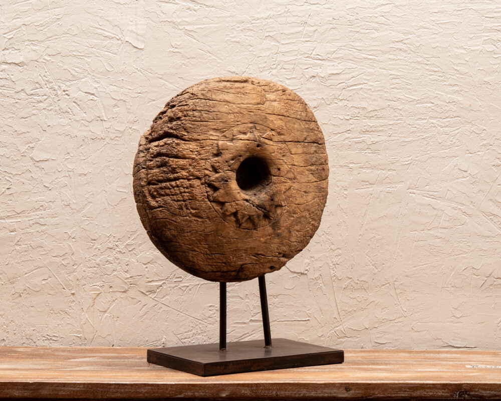 Rueda antigua carreta