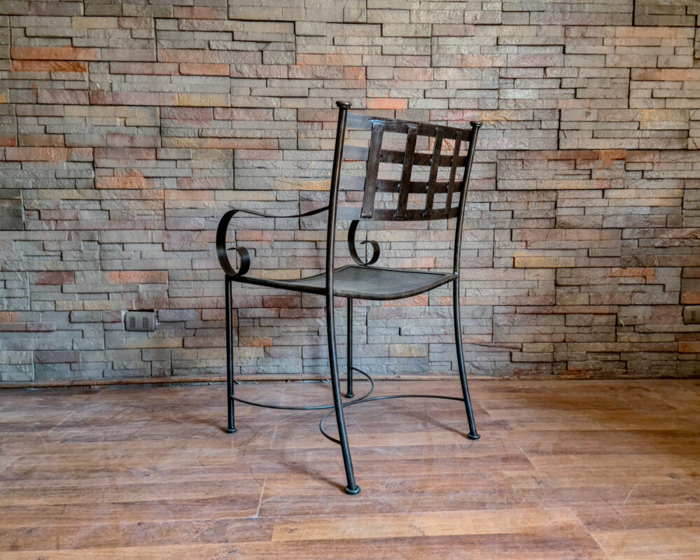 24032021piedra 2-45 Sitial fierro modelo Prince