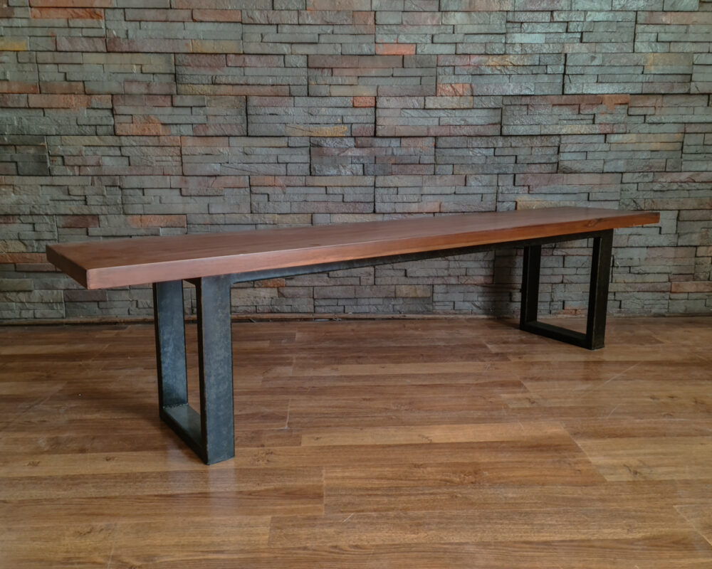 26032021piedra 2-113 Banqueta Corchete 195x38x47 altura