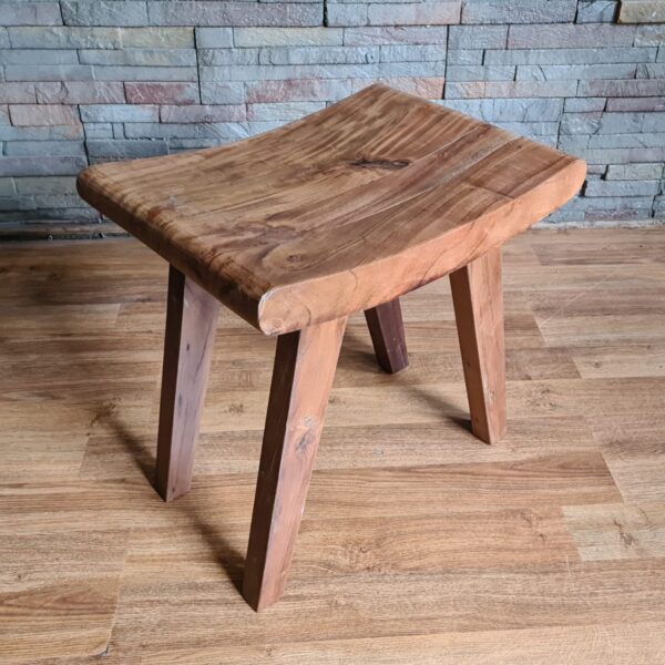 Piso Wenco madera Ciprés 50x36x49 altura
