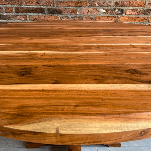 Mesa de comedor redonda madera Teca Modelo Tree