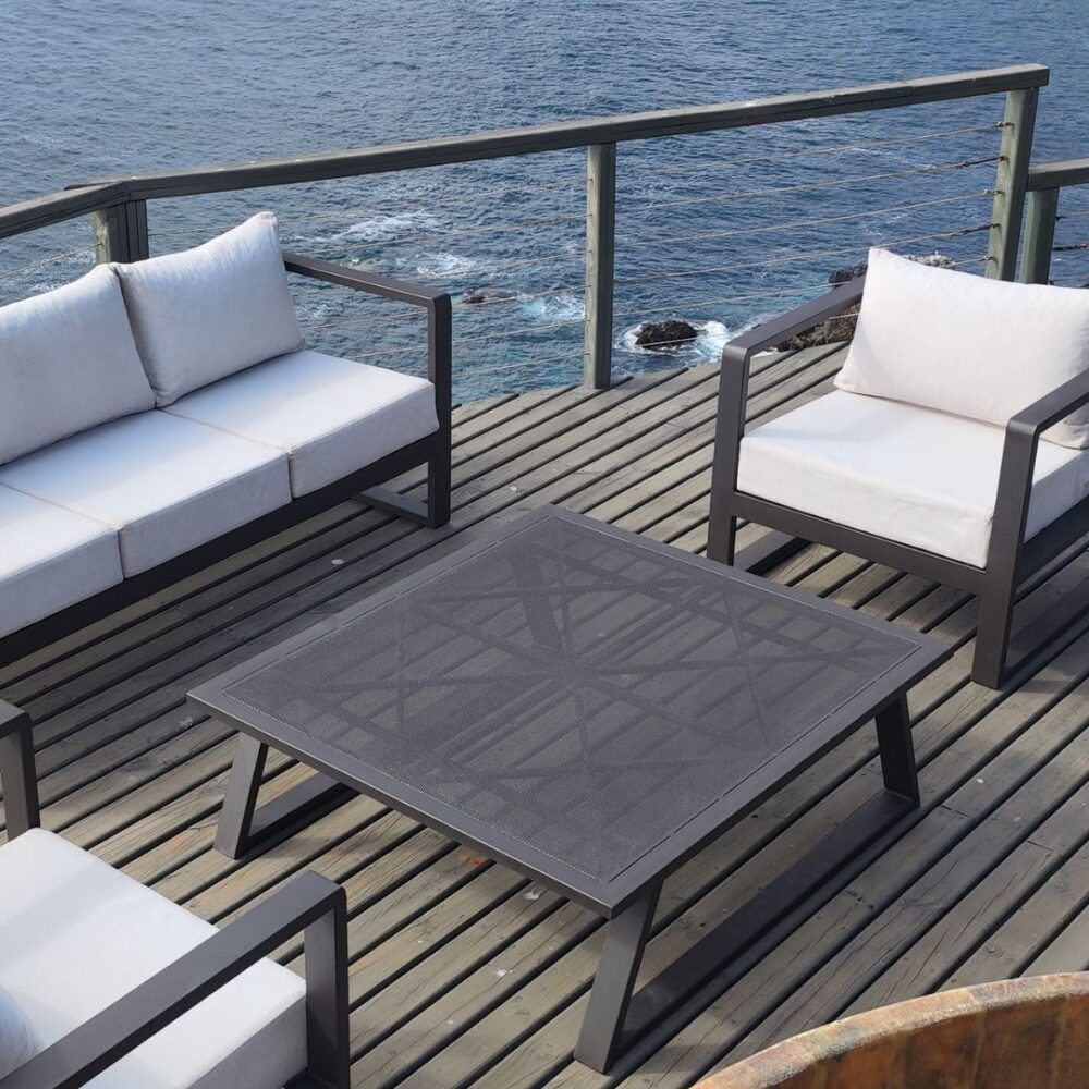 Mesa de centro fierro Baru 110x125x40 cms