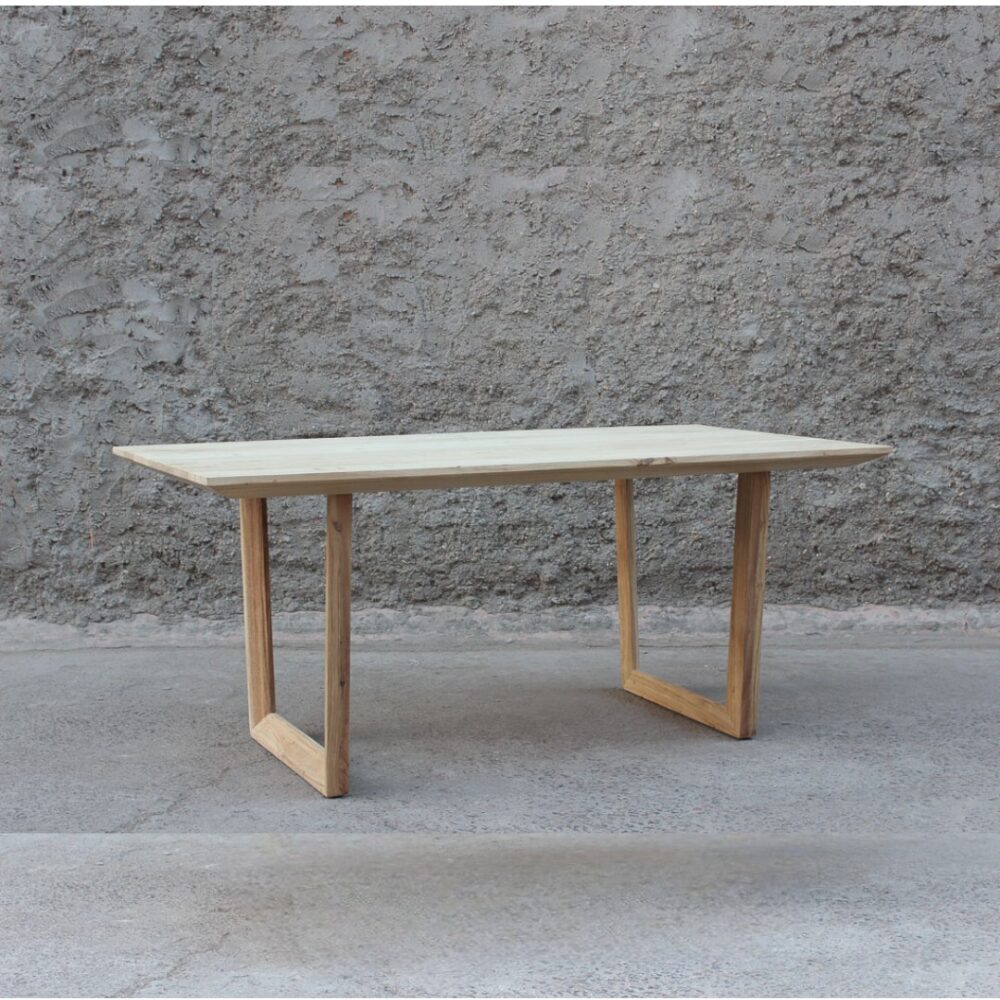 mesa de comedor rectangular moderna de madera maciza