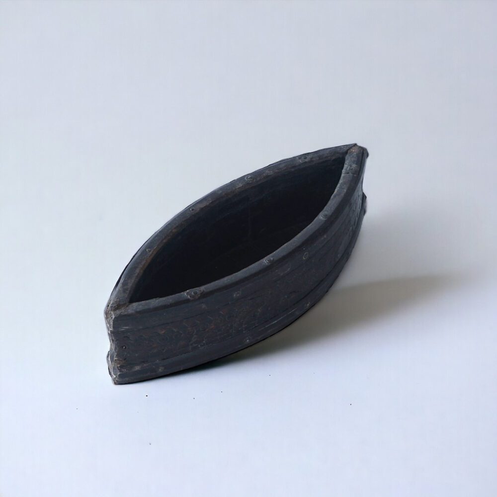 Deco vasija madera canoa 42x16x12