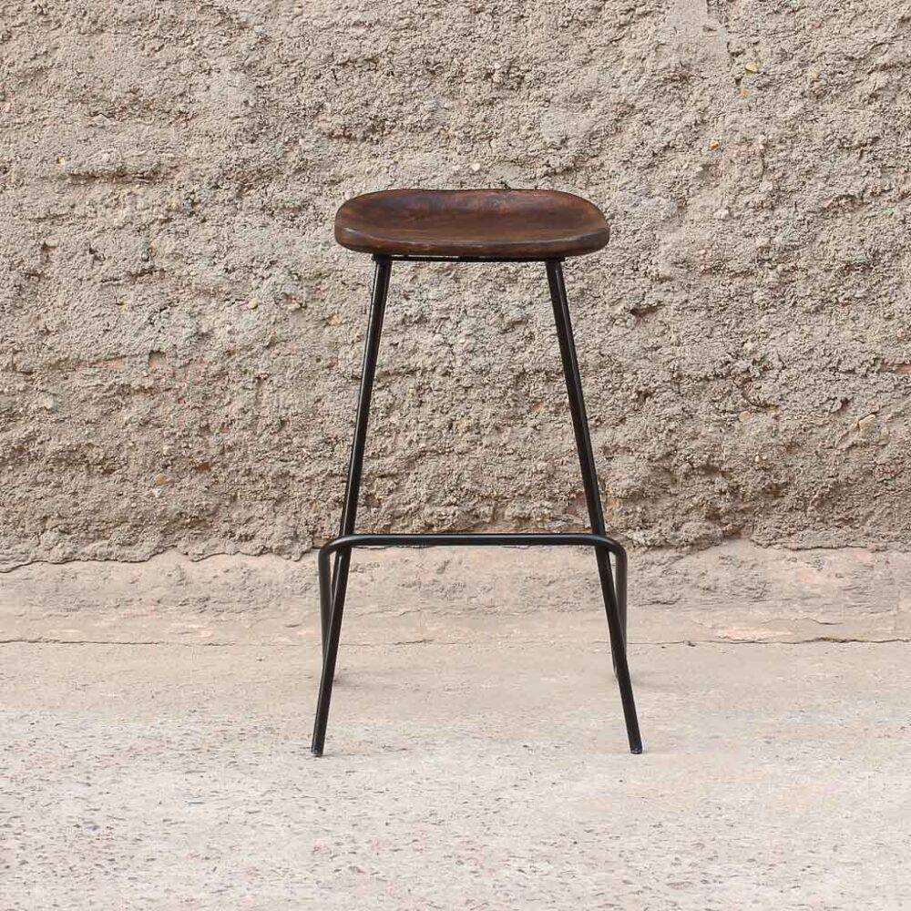 50087-Piso bar Juno nogal-36x32,5x67 (2) Taburete Juno nogal 36x32,5x67