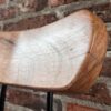 Taburete giratorio madera Acacia natural barritas en respaldo