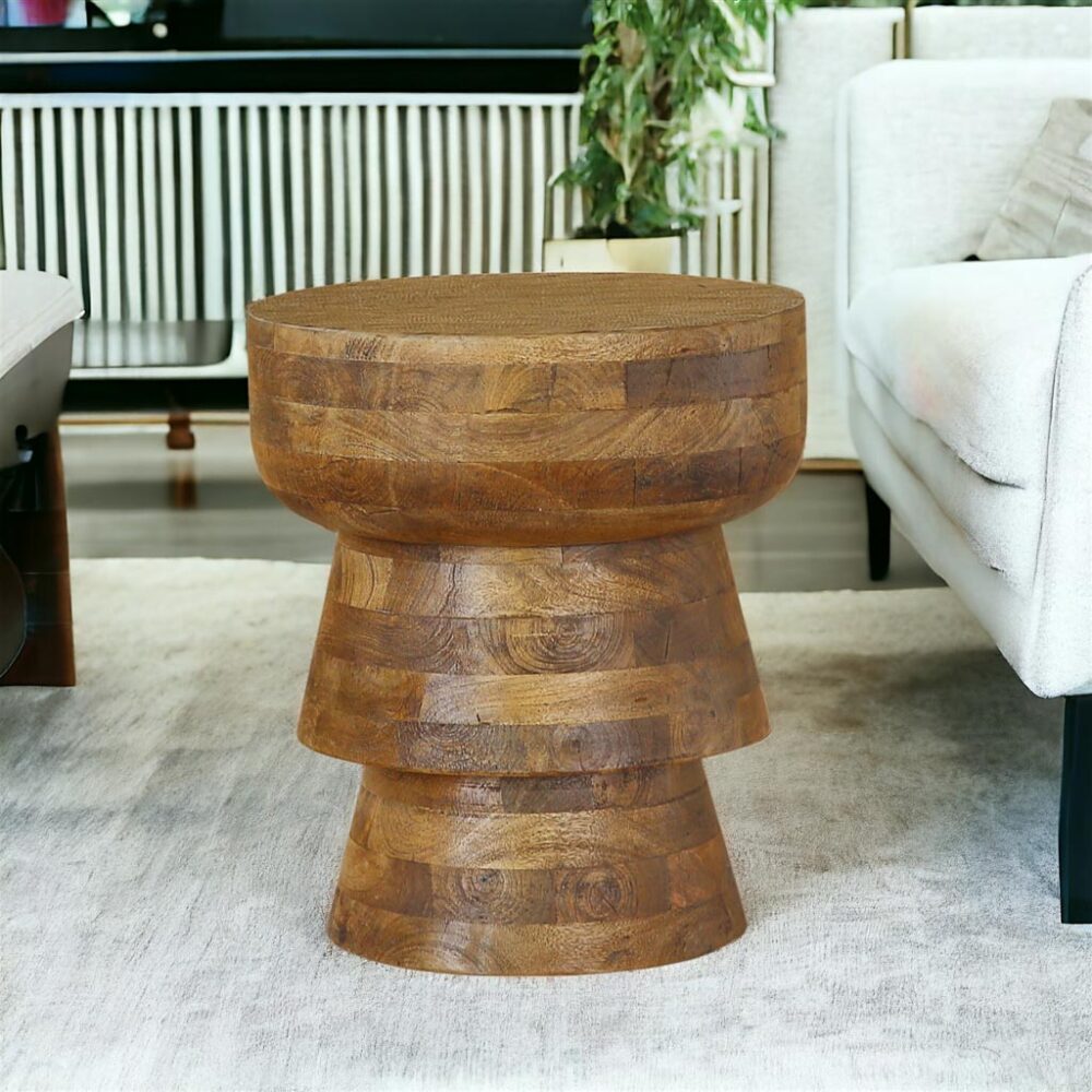 10027-Mesa_lateral_Buzios-45x45x53_2 Mesa lateral de madera color natural con textura con medidas de 45x45x53