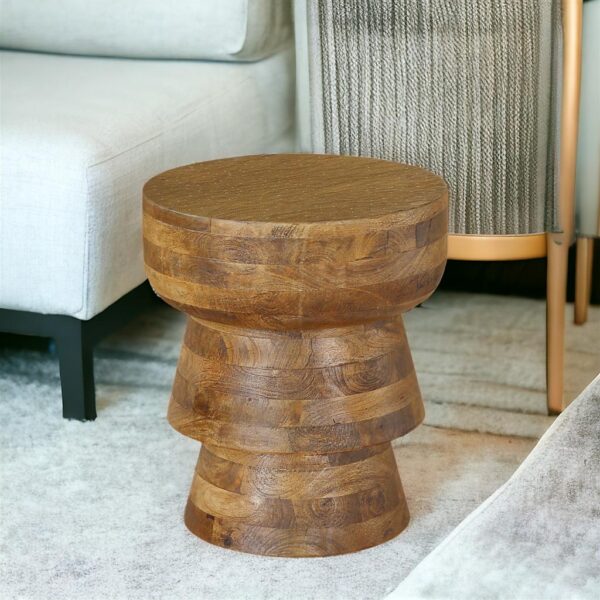 10027-Mesa_lateral_Buzios-45x45x53_3 Mesa lateral de madera color natural con textura con medidas de 45x45x53