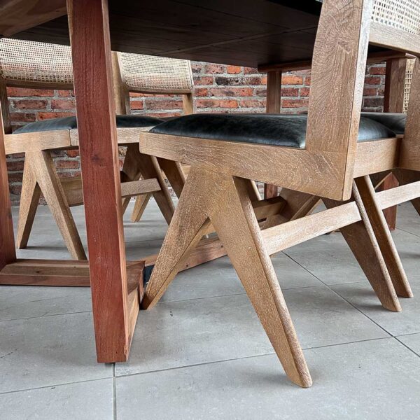 Juego comedor Toledo con 6 sillas Lyon