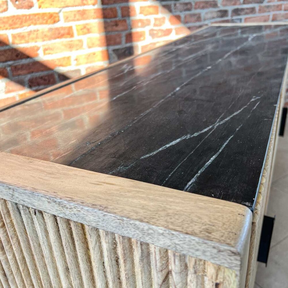 IMG_6692 Buffet Yeda mármol 152x40x86 cm