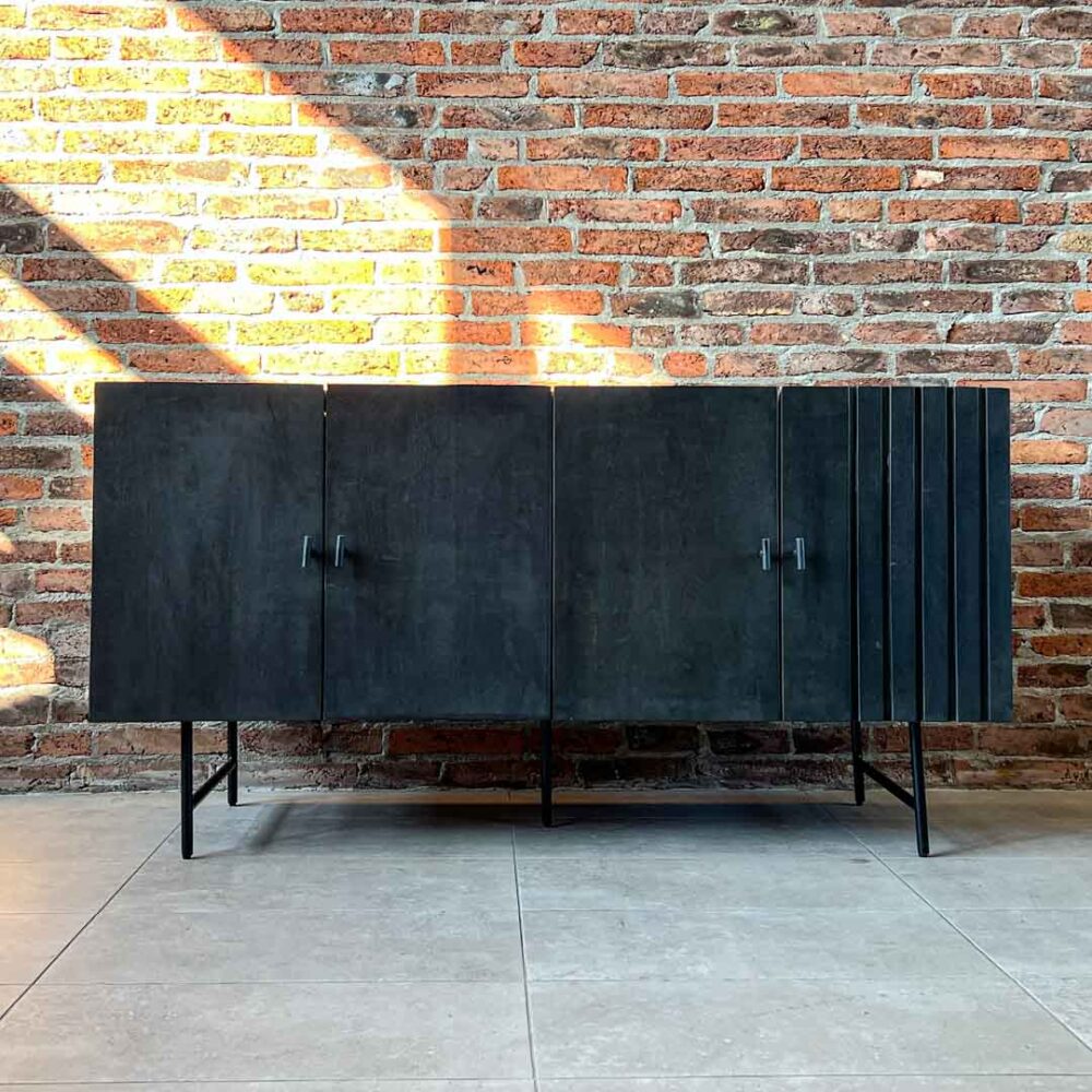 IMG_6694 Buffet Beirut mármol 152x51x79 cm