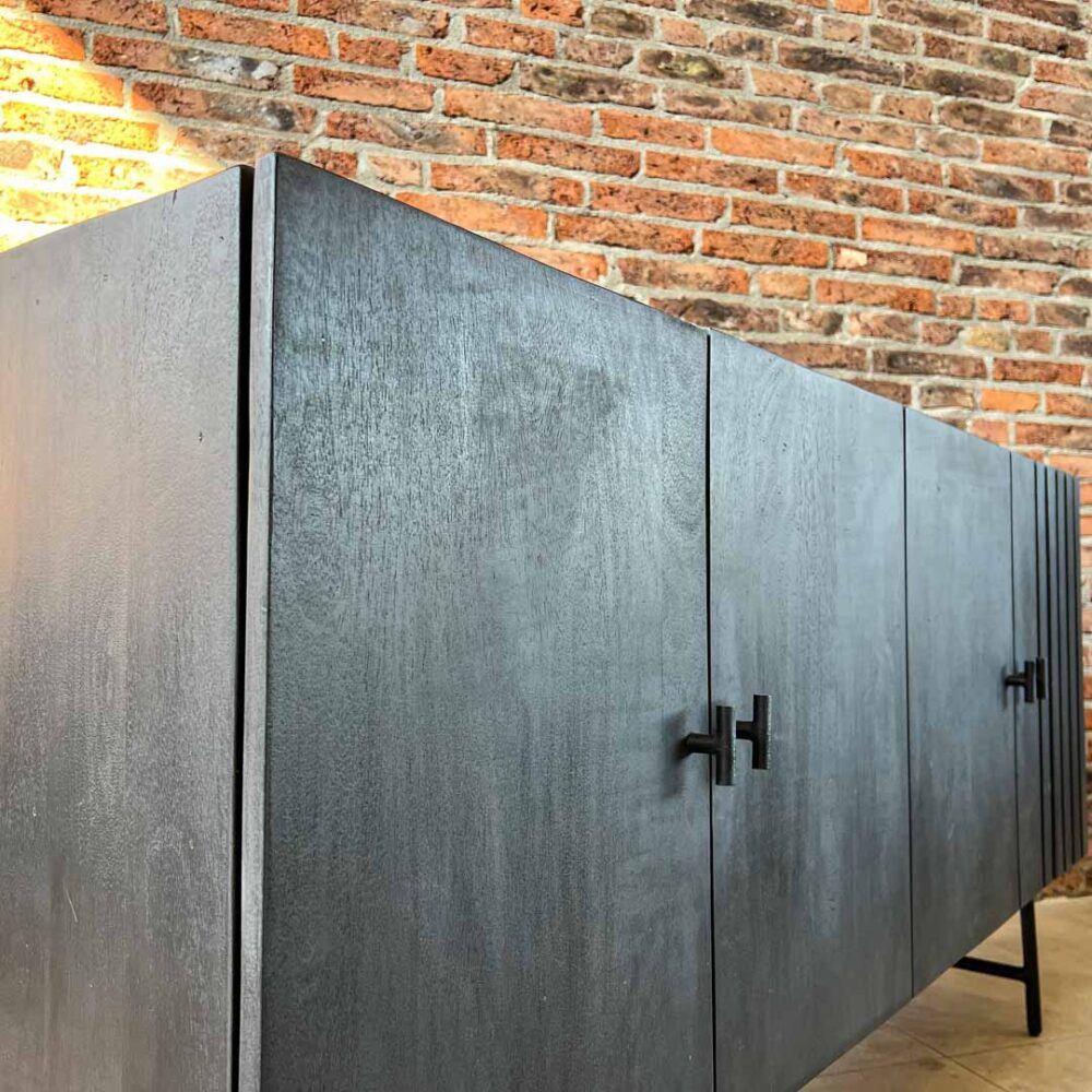 IMG_6700 Buffet Beirut mármol 152x51x79 cm