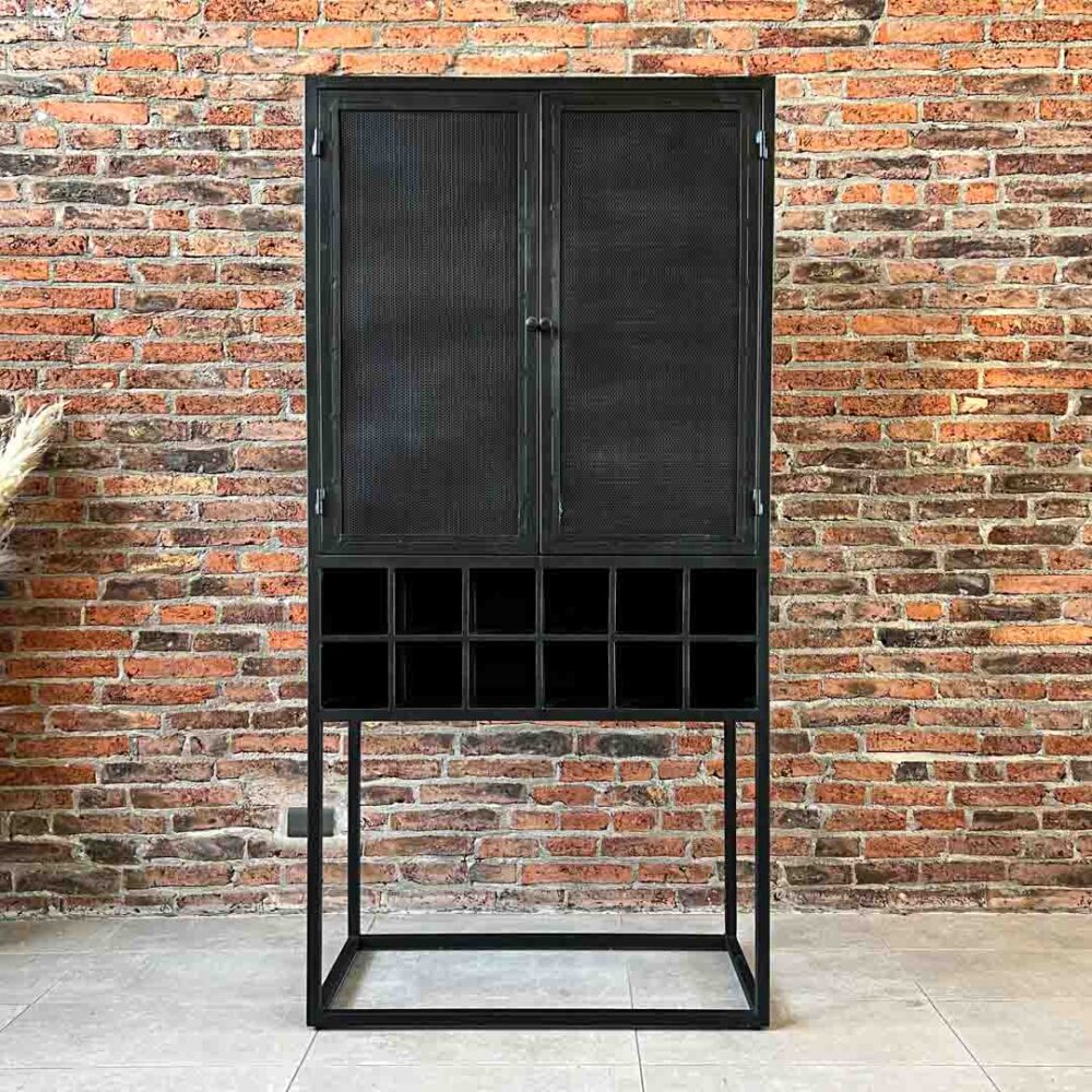 IMG_6813 Bar industrial Amaranto 89x47x181
