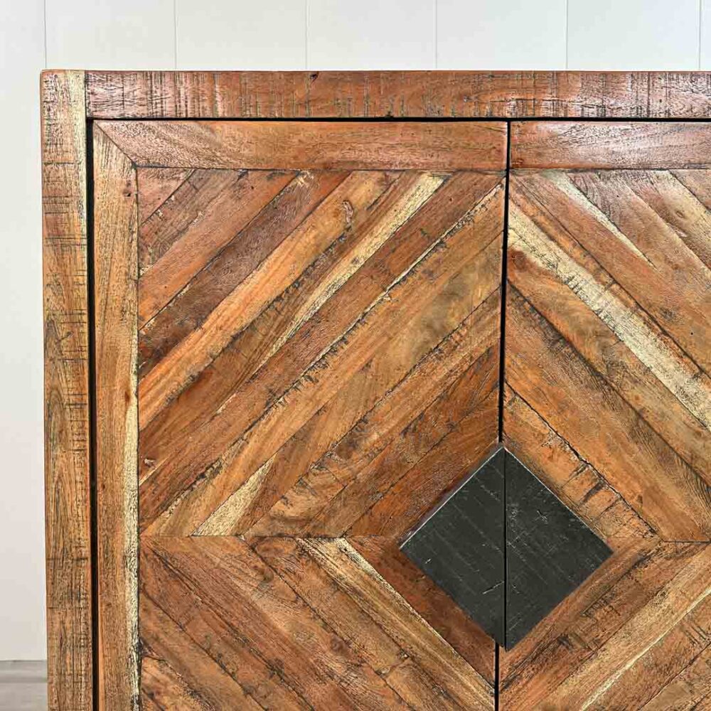 IMG_8207 Estante Bar/licorero Malibu 101x48x136