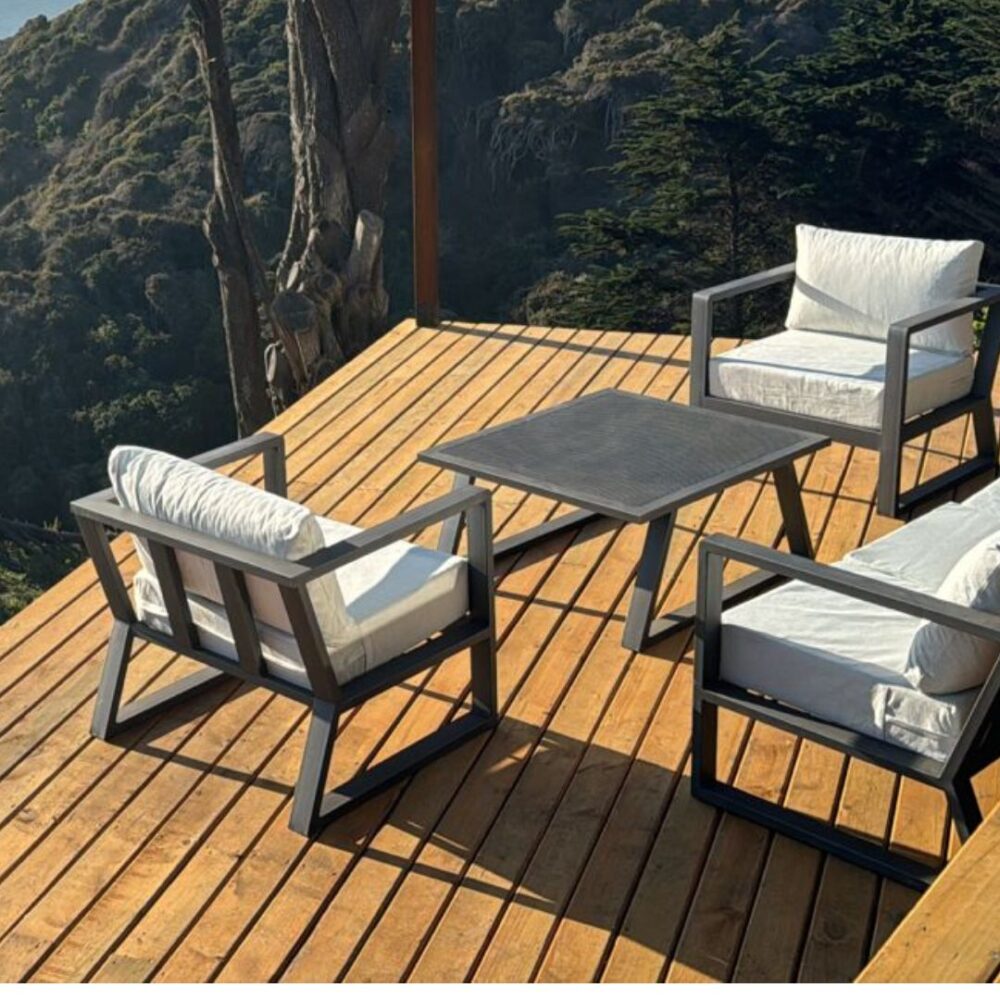 juego-terraza-modelo-baru-hierro-fierro-cojines-densidad (1) Juego living de terraza Baru mesa centro 105x87x37 cms