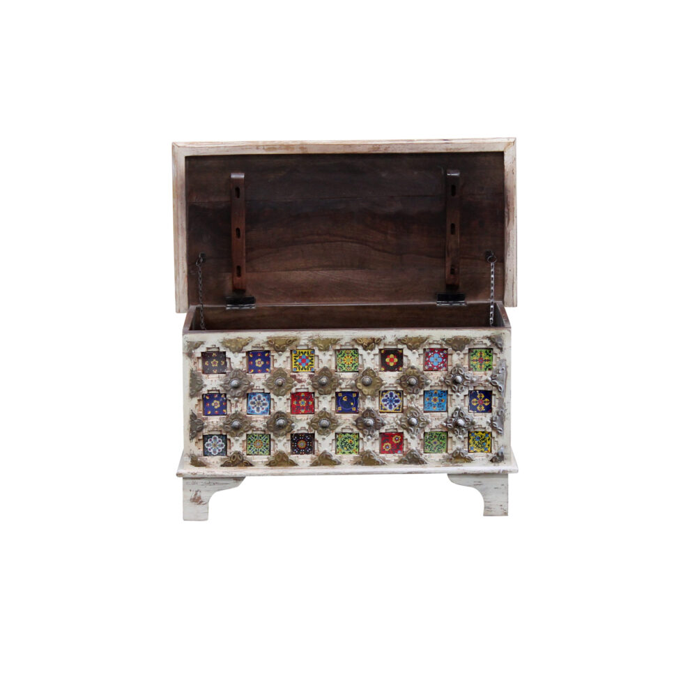 CAC-545.. Baul colonia 80 x 40 x 45 cm