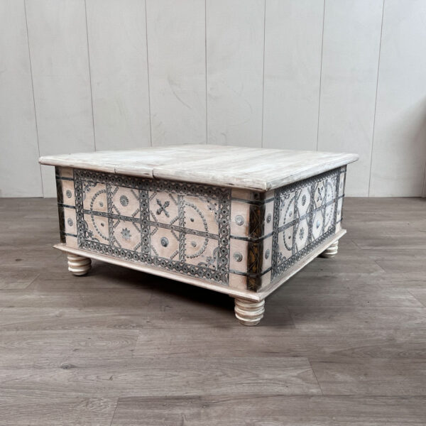 Baul praga 90 x 90 x 45 cm