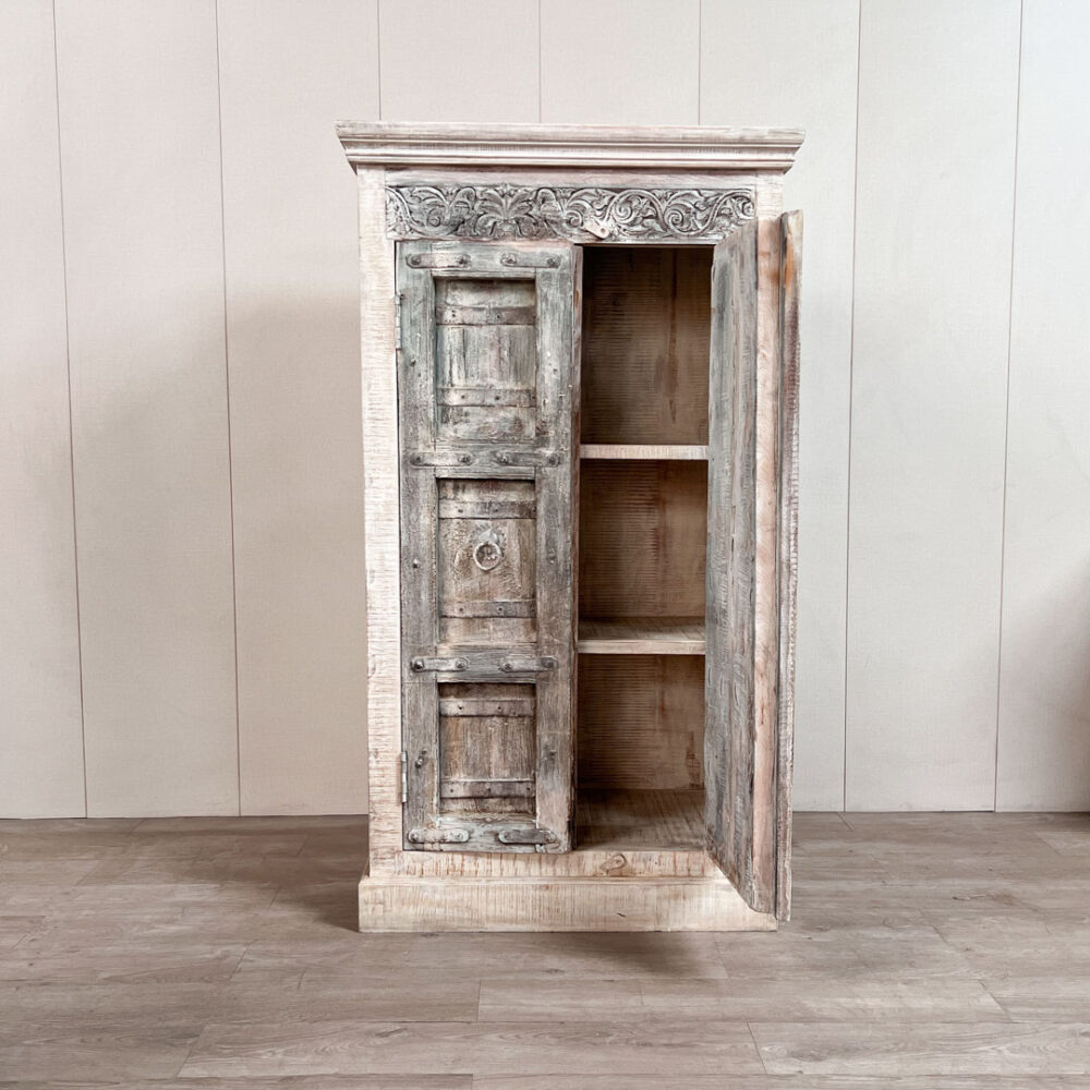 IMG_3289 Estante libano 88 x 45 x 157 cm