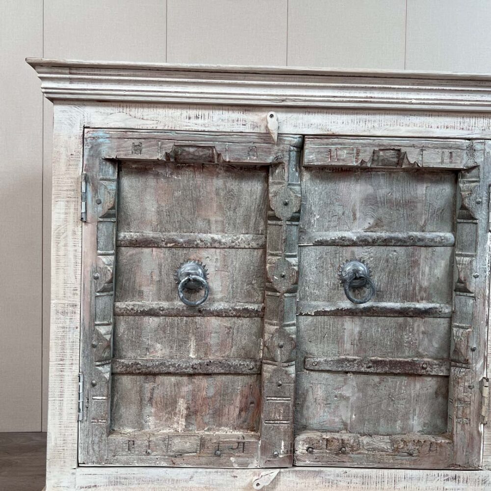 IMG_3382 Buffet Yamena 207 x 45 x 102 cm