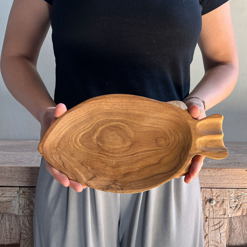 Deco tabla picoteo madera pez — Serie V