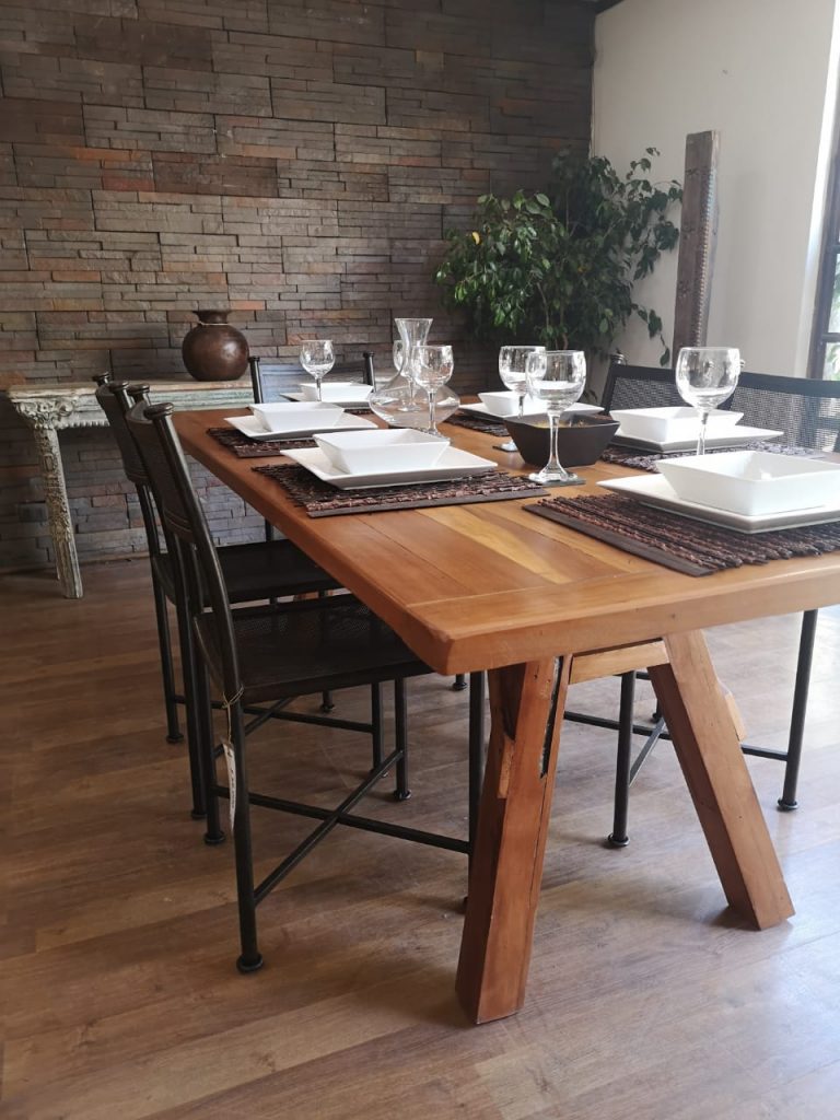 Mesa de comedor madera Roble modelo Arquitecto 200x102x77 altura