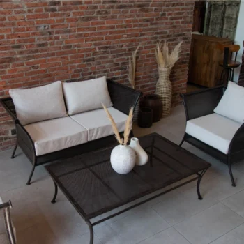 Juego de terraza fierro modelo loft. Inclye sofá de 2 cuerpos + 2 sillones de 1 cuerpo + mesa de centro de 100 x 70 + cojines y fundas lavables