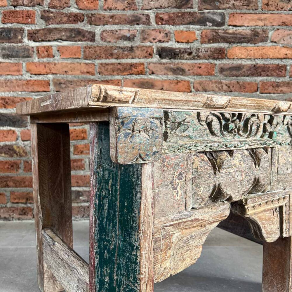 Mesa lateral Vigo 60 x 42 x 45 cm