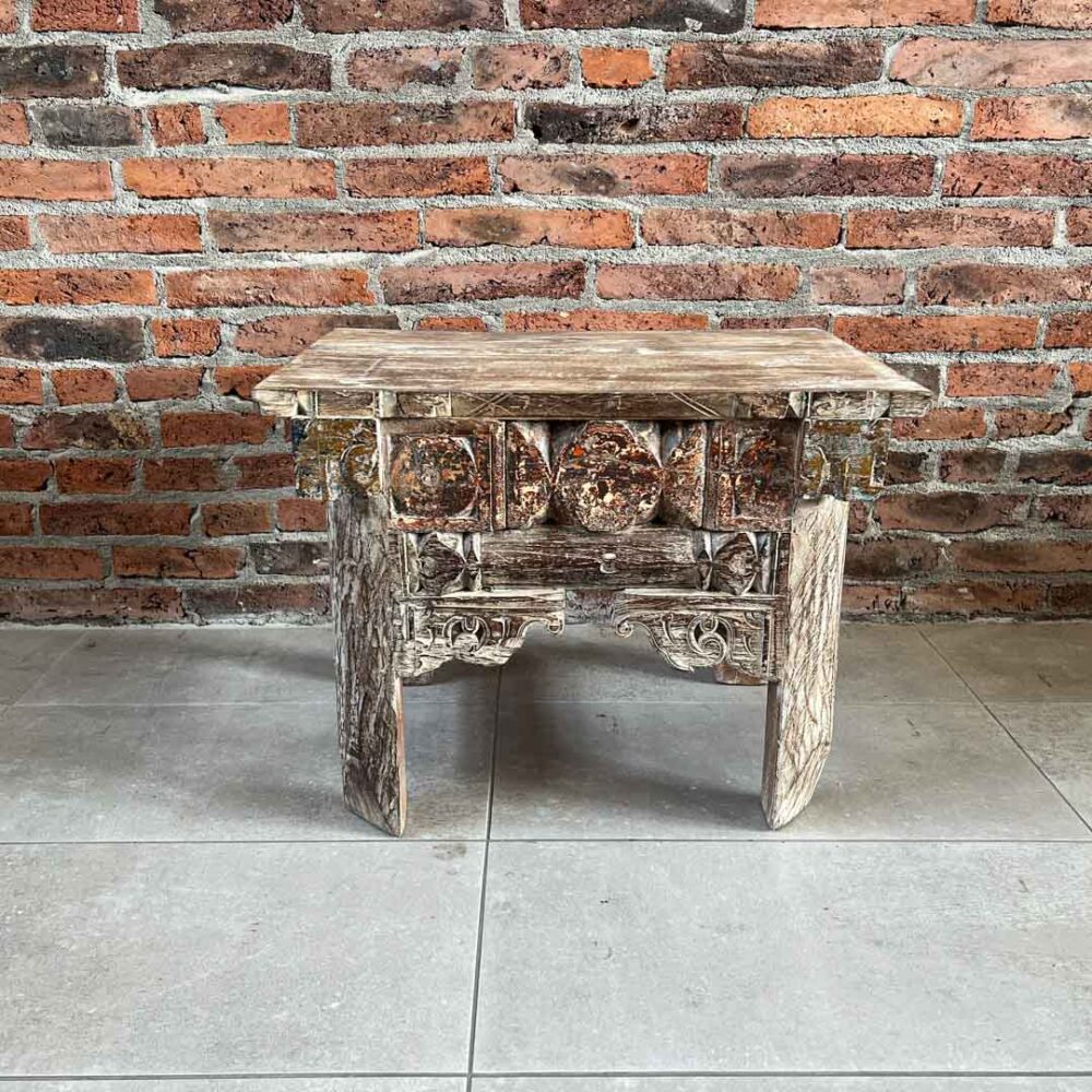 Mesa lateral Sara 60 x 42 x 45 cm