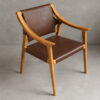 Silla Huingán madera teca y cuero camel 55x55x84 cm